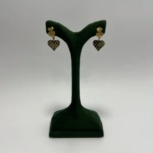 گوشواره سیاه قلم