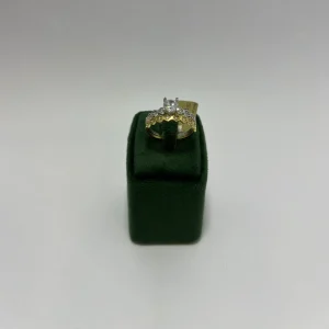 انگشتر سولیتر